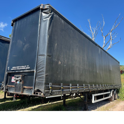 2004 M & G CURTAIN SIDER