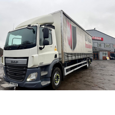 2017 DAF CF330